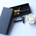 thumbnail image 4 of 1/12 Casa de Guitarra de en Miniatura con Soporte, Modelo de Instrumento, 4 of 9