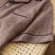 thumbnail image 4 of Pijama de verano para hombre, de color liso, de gasa fina, de manga corta, con cárdigan de solapa, ropa de casa, informal, conjunto de pijama para hombre, 4 of 8