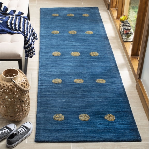 Safavieh Himalaya Derbhile Solid Wool Runner Rug, Blue, 2'3" x 8'