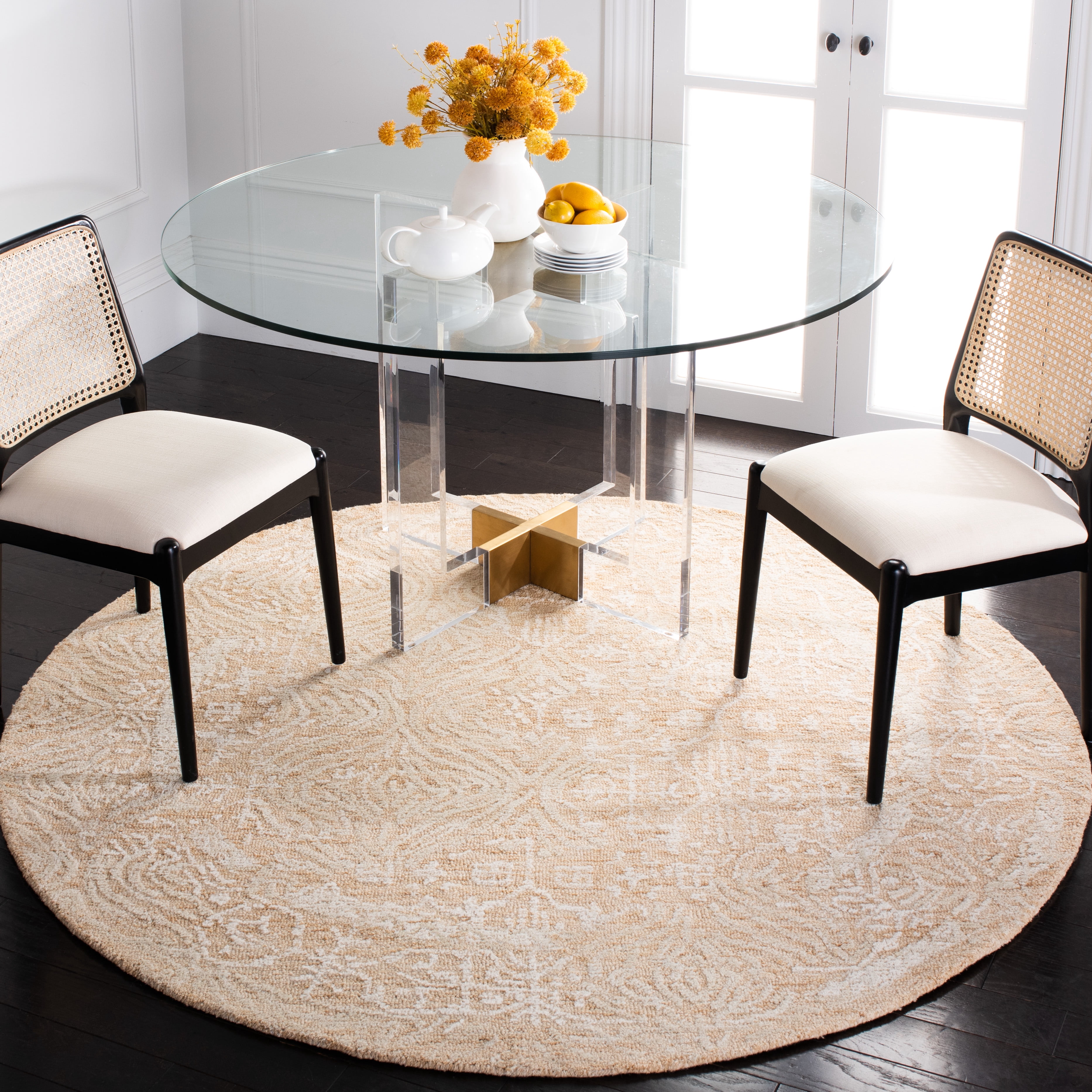SAFAVIEH Metro Saranna Medallion Area Rug, Gold/Ivory, 6' x 6' Round