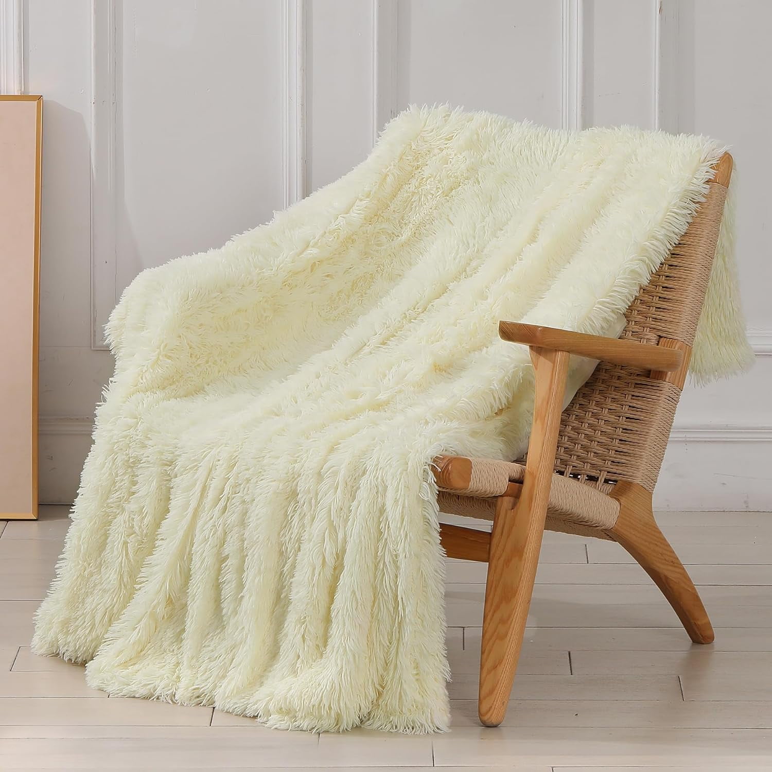 XINQIHANG Decorative Soft Faux Fur Blanket Solid Reversible Fuzzy Double Layer Lightweight Long Hair Shaggy Blanket Fluffy Warm Cozy Plush Fleece Microfiber Fur Blanket Couch Light Yellow Twin 70 x Wa...