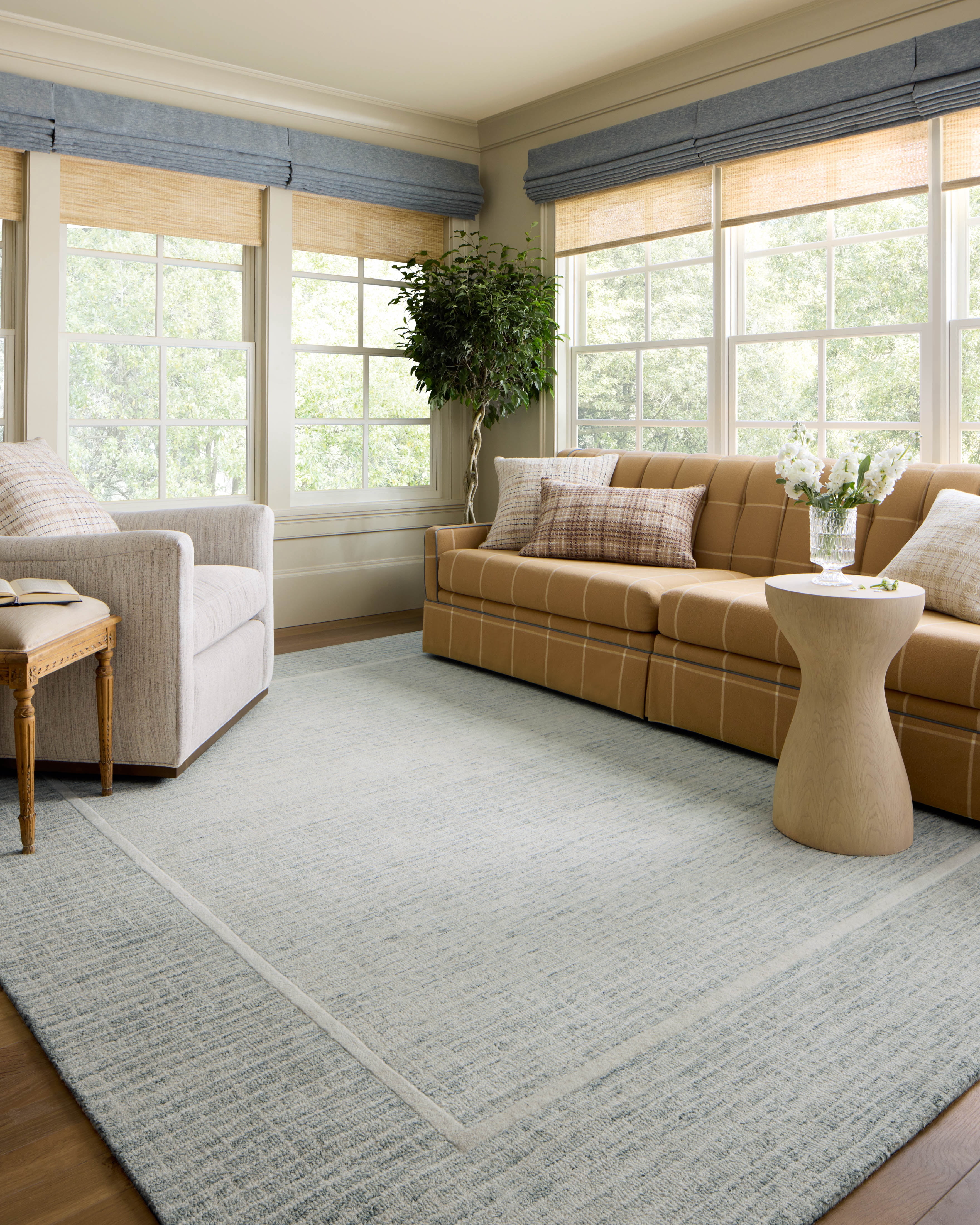 Chris Loves Julia x Loloi Briggs Mist / Ivory 2'-3" x 3'-9" Accent Rug