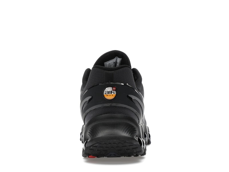 Nike Men's Air Max Dn8 Black Shoes, from StockX