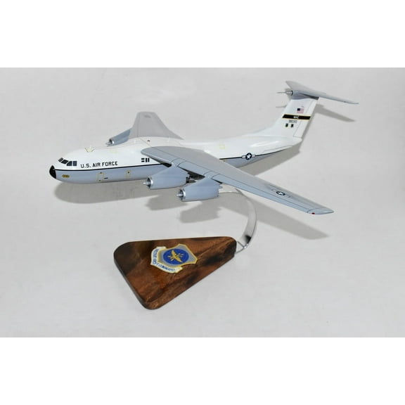 Lockheed Martin C-141b Starlifter, Military Airlift Command (38080), 18 Mahogany Scale Model