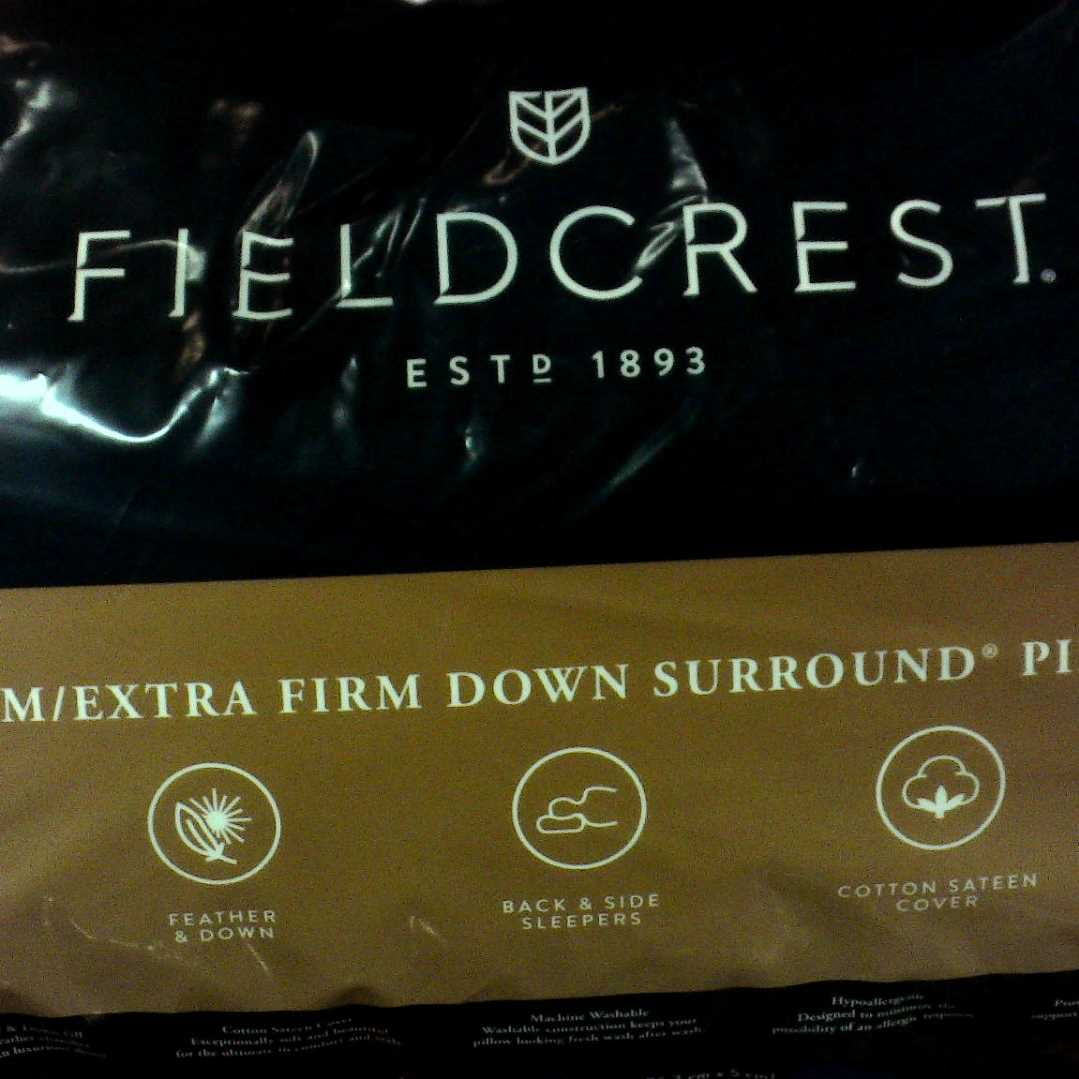 Fieldcrest Firm Down Alternative Pillow King Size Cotton Sateen Cover