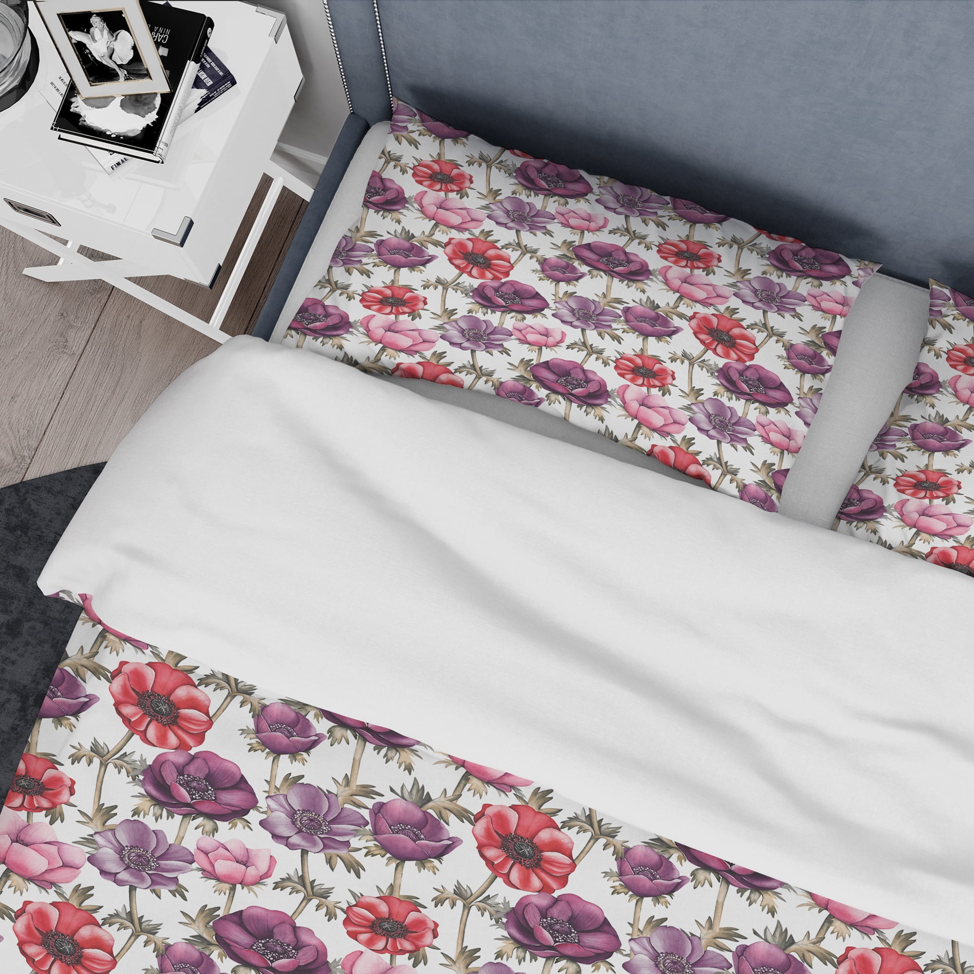 Designart 'Colorful Abstract Floral Pattern' Traditional Duvet Cover Set