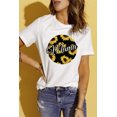 thumbnail image 3 of ABPHQTO Camiseta gráfica de manga corta con estampado de girasoles de mamá blanca para mujer, 3 of 5