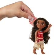 Disney Princess Moana 6 inch Petite Doll with Molded Bodice includes comb