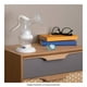 thumbnail image 2 of Extractor de Leche Materna Chicco Natural Feeling Manual con Vaso Contenedor 150 ml Blanco, 2 of 4
