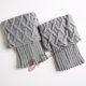 thumbnail image 1 of Calcetines cálidos para mujer Botas de lana tejidas para mujer Leggings cortos con rejilla de diamantes y vuelta, 1 of 6