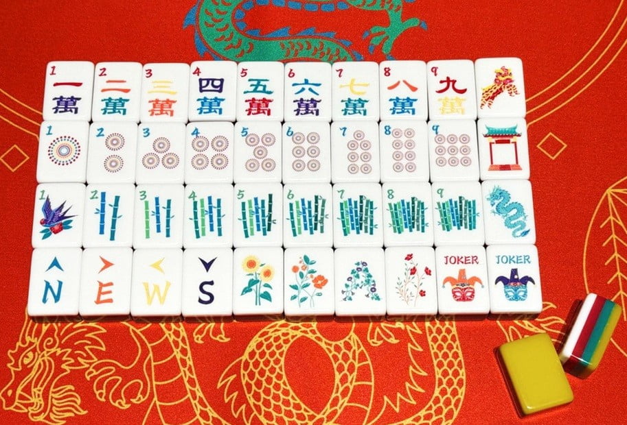Mahjong set Classic Bold Flower Premium tile game by Mad About Mahj