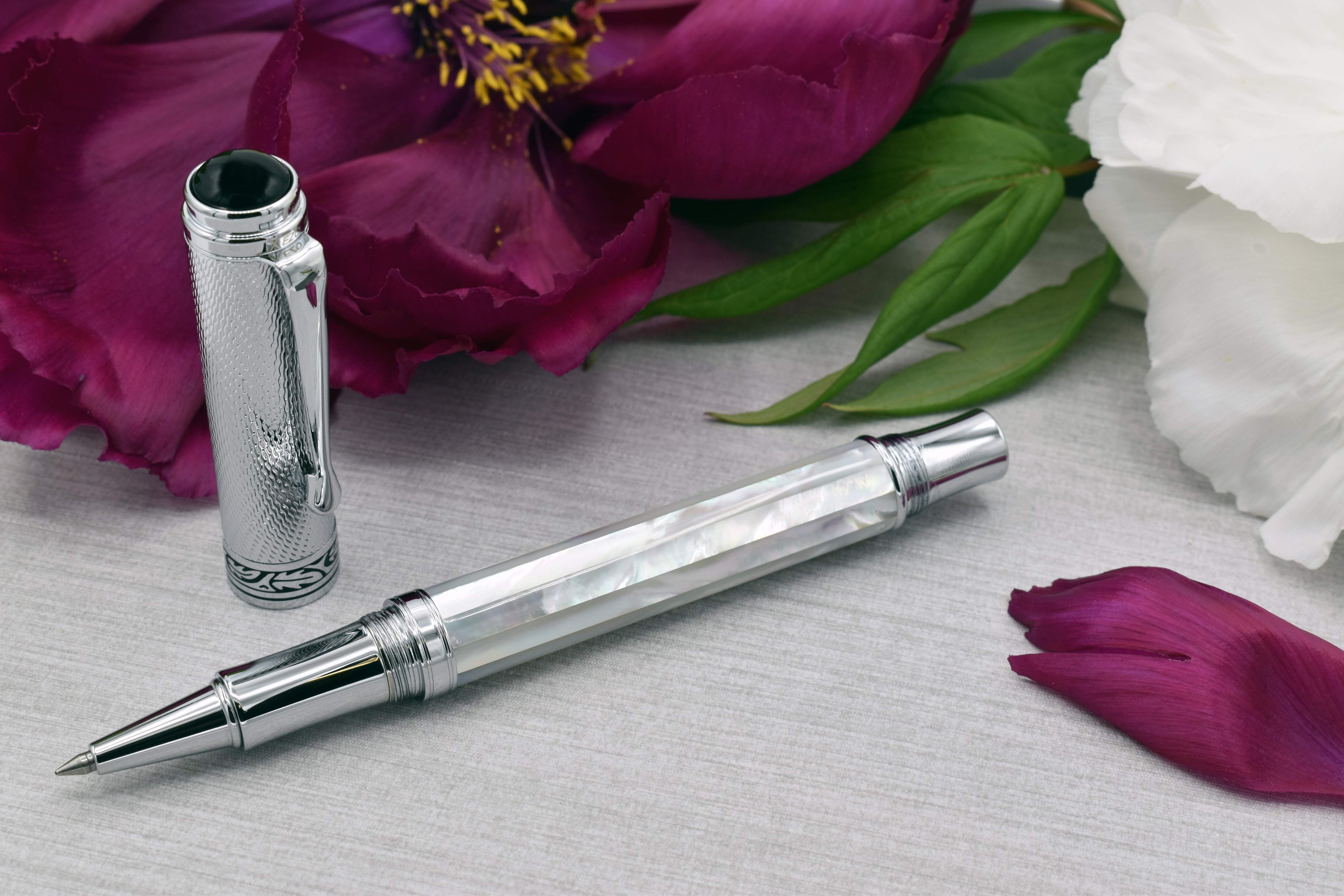 Xezo Xezo Maestro® Oceanic White Mother of Pearl Rollerball Pen - Chrome Cap
