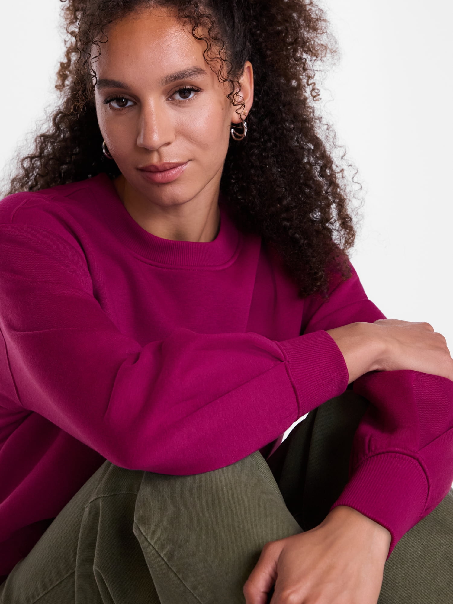 Scenario Women's and Women's Plus Crewneck Sweatshirt, Sizes XS-4X