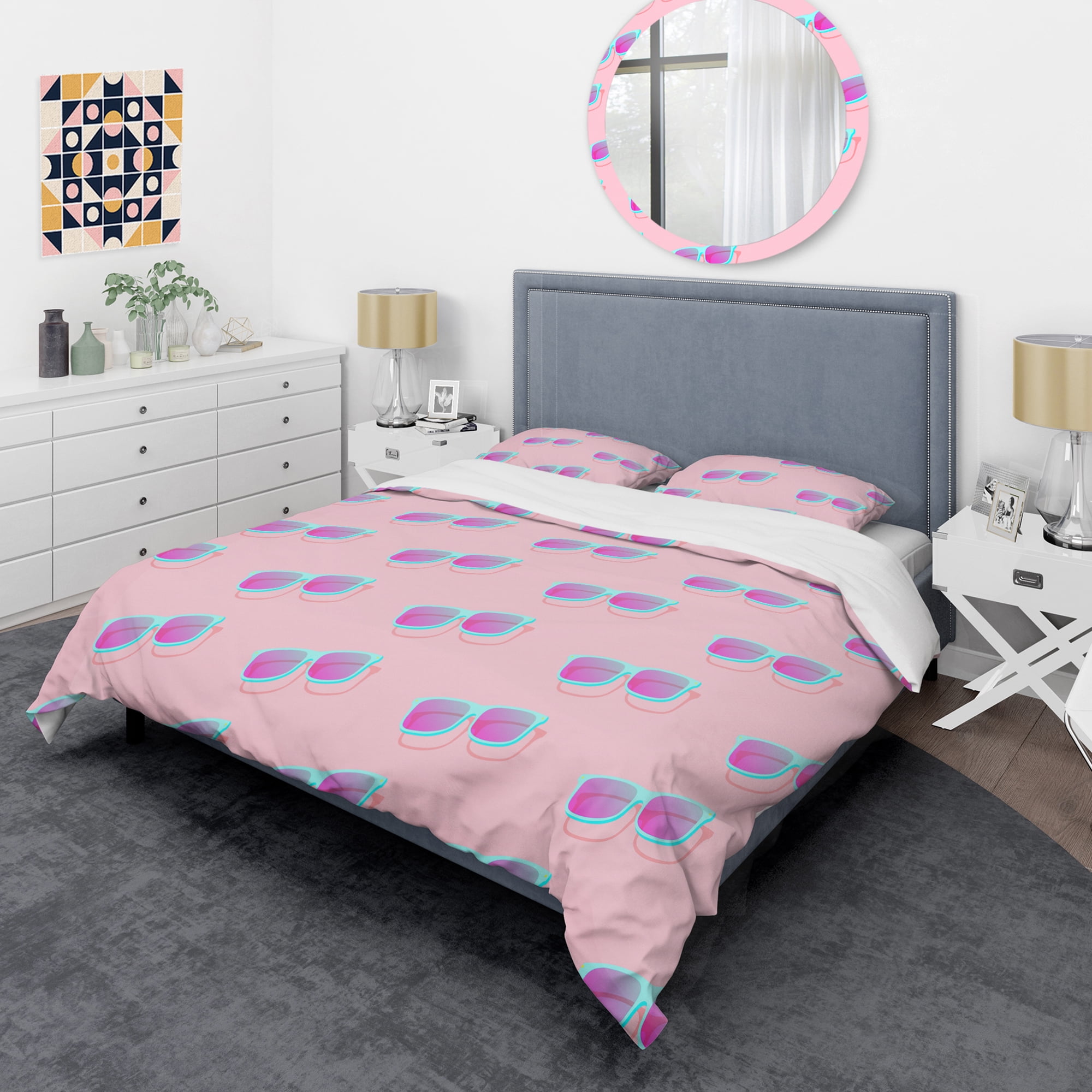 Designart 'Pink Abstract Retro Pattern I' Mid-Century Modern Duvet Cover Set