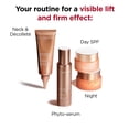 thumbnail image 4 of Crema de Día Clarins Extra-Firming SPF 15 Antiedad, 4 of 4