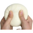 thumbnail image 2 of Música para apretar y estresar a los niños. Bollo relleno al vapor para apretar y estresar a los niños., 2 of 5