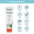 thumbnail image 4 of Pasta de dientes Himalaya Botanique Blanqueadora Antiplaca 120ml, 4 of 5