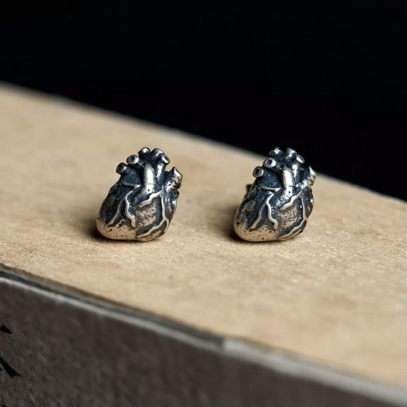GKNET 925 Sterling Silver Anatomical Human Heart Ear Studs Earrings Vintage Gothic