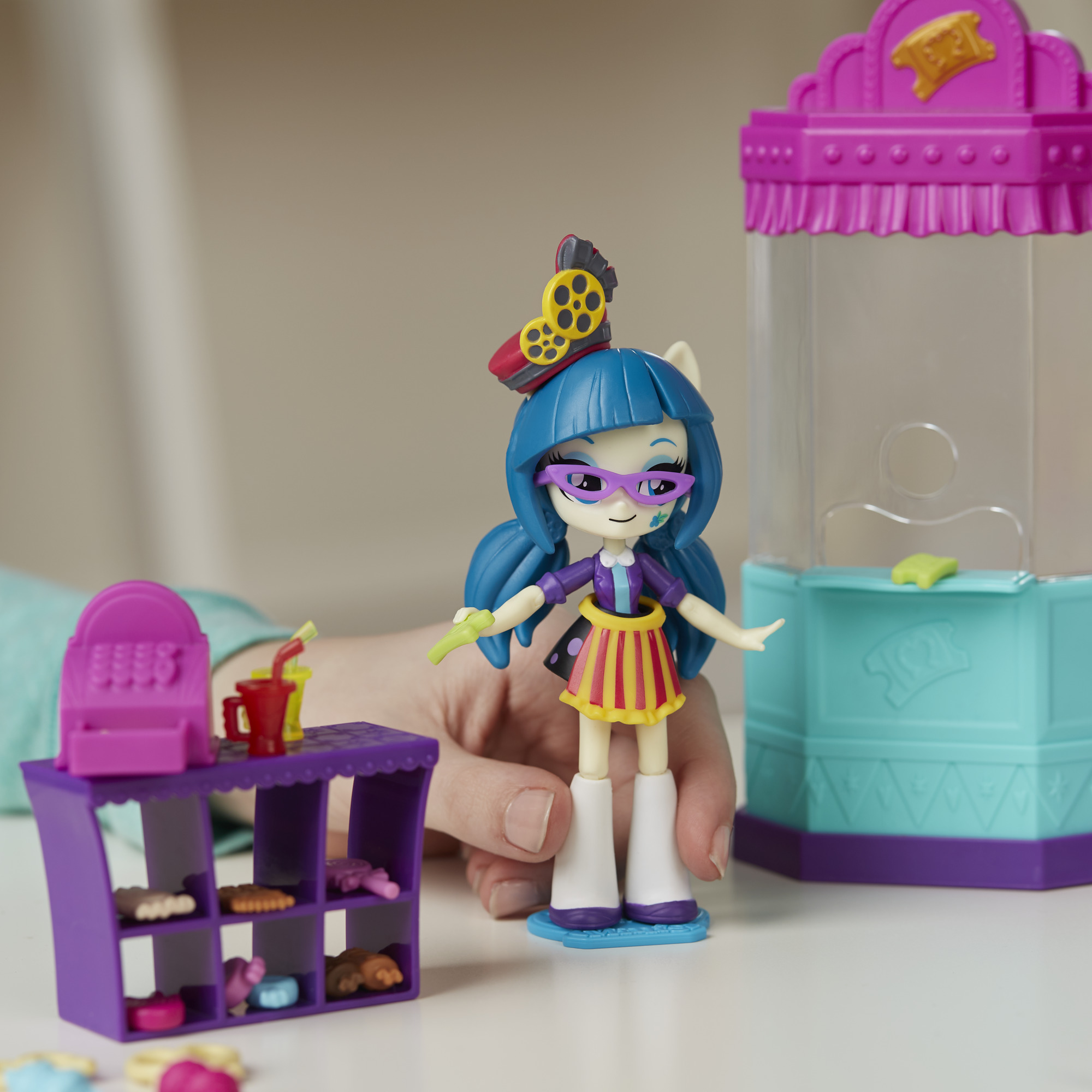 My Little Pony Equestria Girls Minis Movie Theater - image 3 of 7