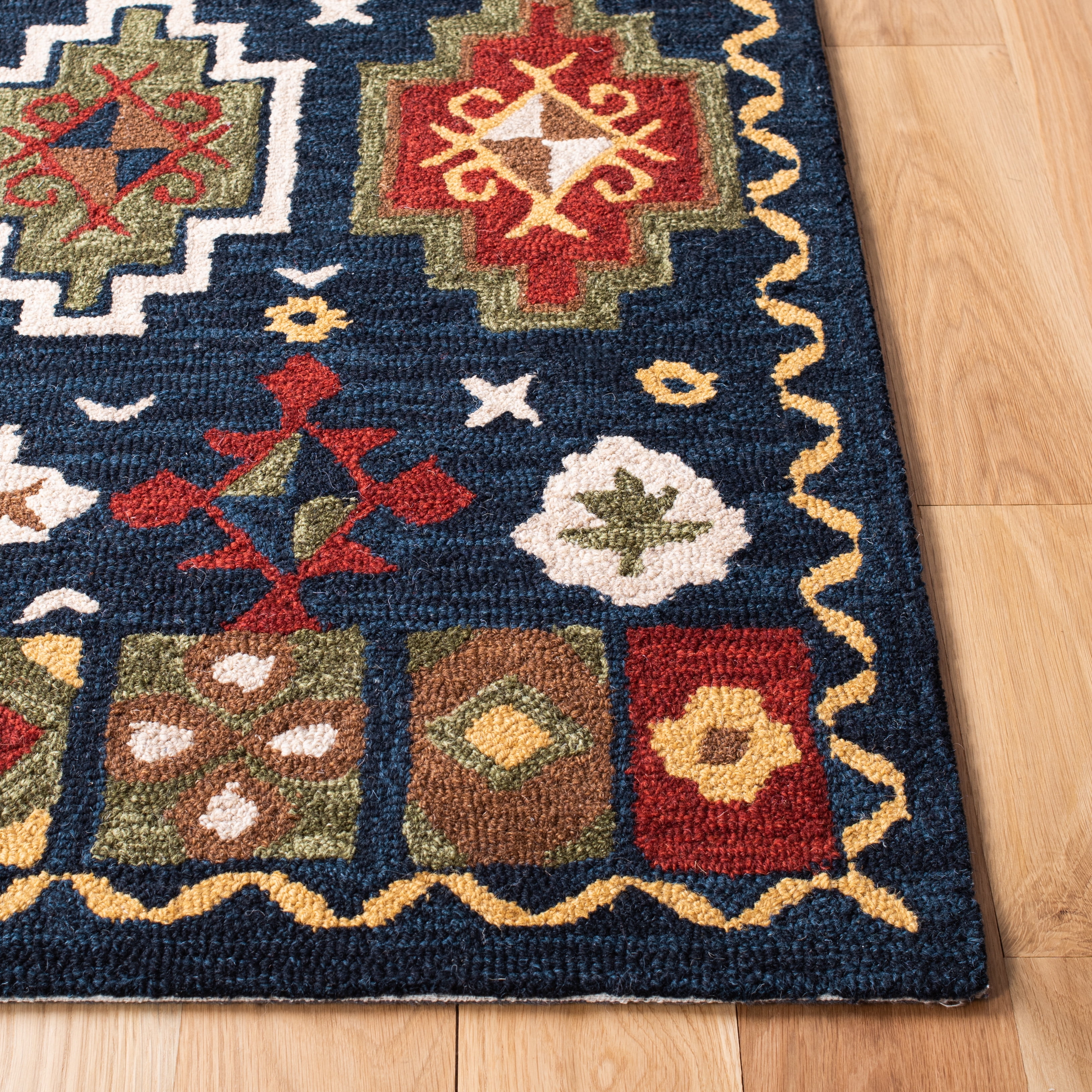 SAFAVIEH Heritage Damjana Tribal Wool Area Rug, Navy/Red, 4' x 6'