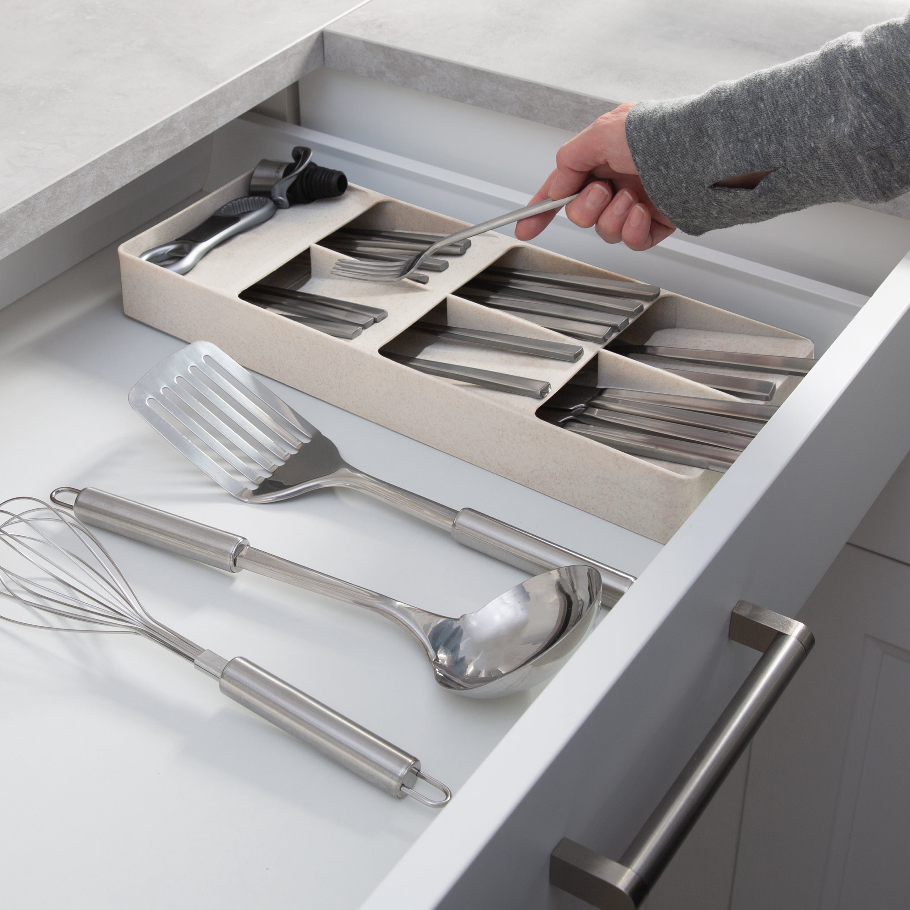 Kitchen Details 7 Compartment Cutlery Organizer 15.87 L x 6.22 in Natural