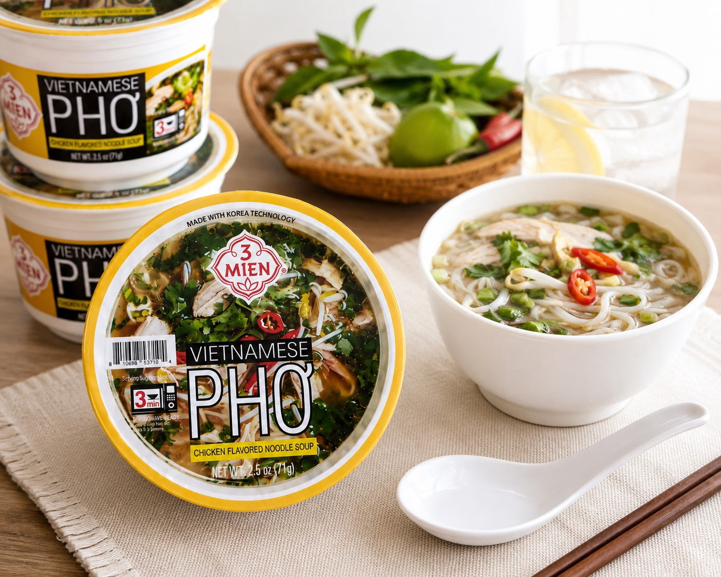 3 Mien Vietnamese Pho Chicken Flavored Instant Rice Noodle Soup Bowls, 2.5 oz Each, 4 Pack, Microwave Ready
