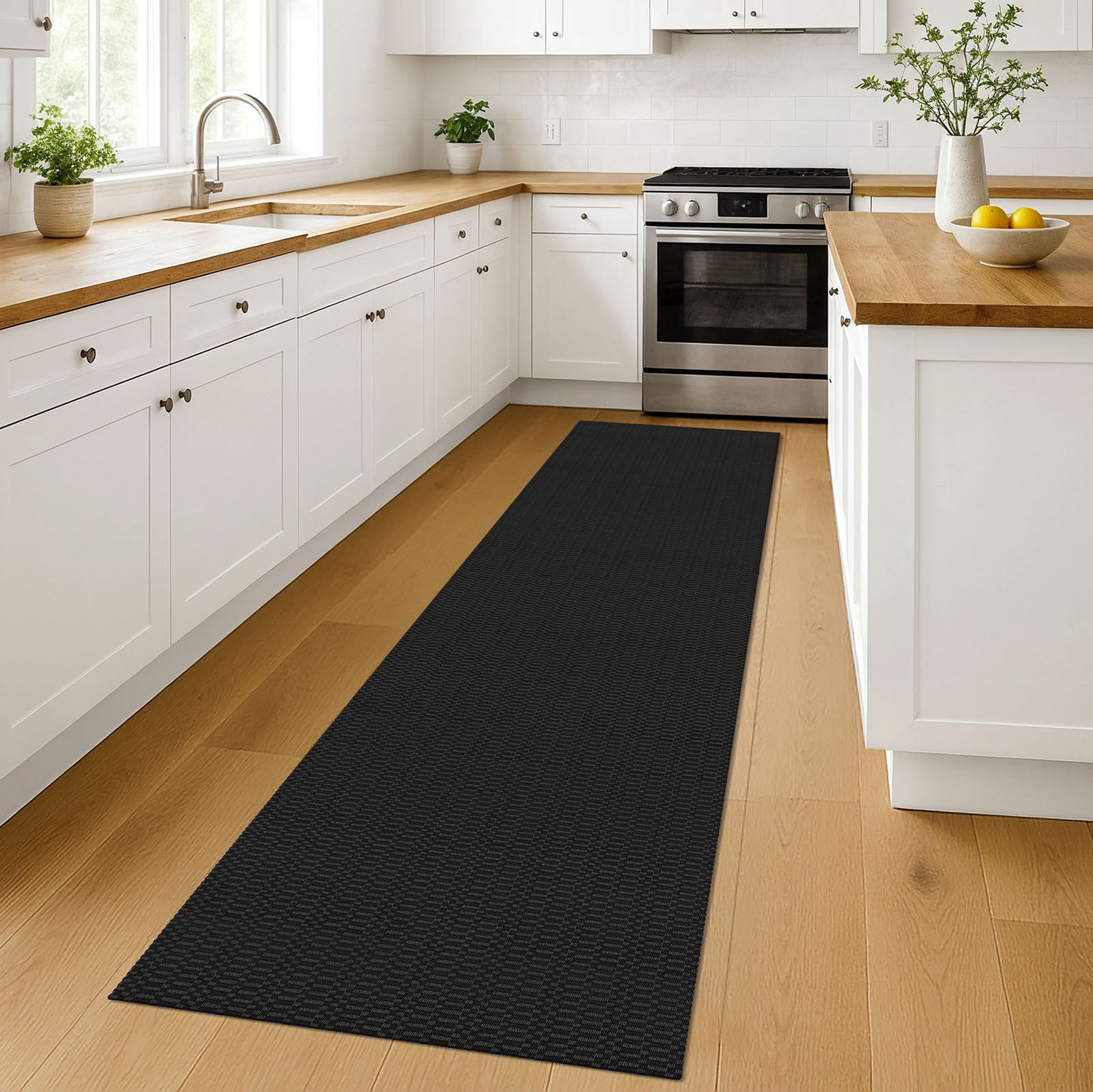 iOhouze Runner Rug for Hallways 2x8 ft Washable Runner Area Rug with Rubber Backing Braided Cotton Entryway Rugs Indoor Carpet Rugs for Hallway Kitchen Entryway Bedroom, Black/Charcoal Grey