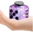 thumbnail image 4 of Cubo Fidget Cube, juguete antiansiedad para niños y adultos, cubo para aliviar el estrés, cubo de descompresión antiansiedad y antiestrés, adecuado para niños, adolescentes y adultos (morado), 4 of 5