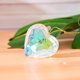 thumbnail image 3 of 2 piezas de atrapasol de cristal, prisma de cristal en forma de corazón para decoración de árbol de Navidad, boda y fiesta, 3 of 5