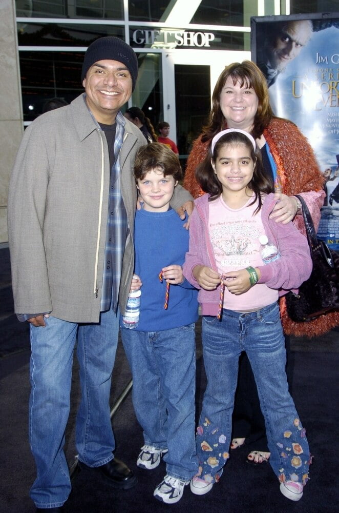 George Lopez, His Wife Ann, Daughter Mayan And Their Guest At The World
