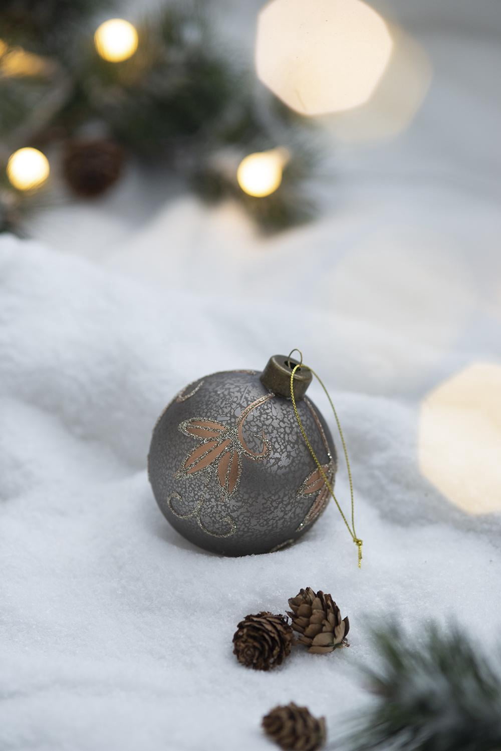 Set of 12 Glass Christmas Ball Ornaments with Glitter and Painting Design by Riccardo Tree Decor