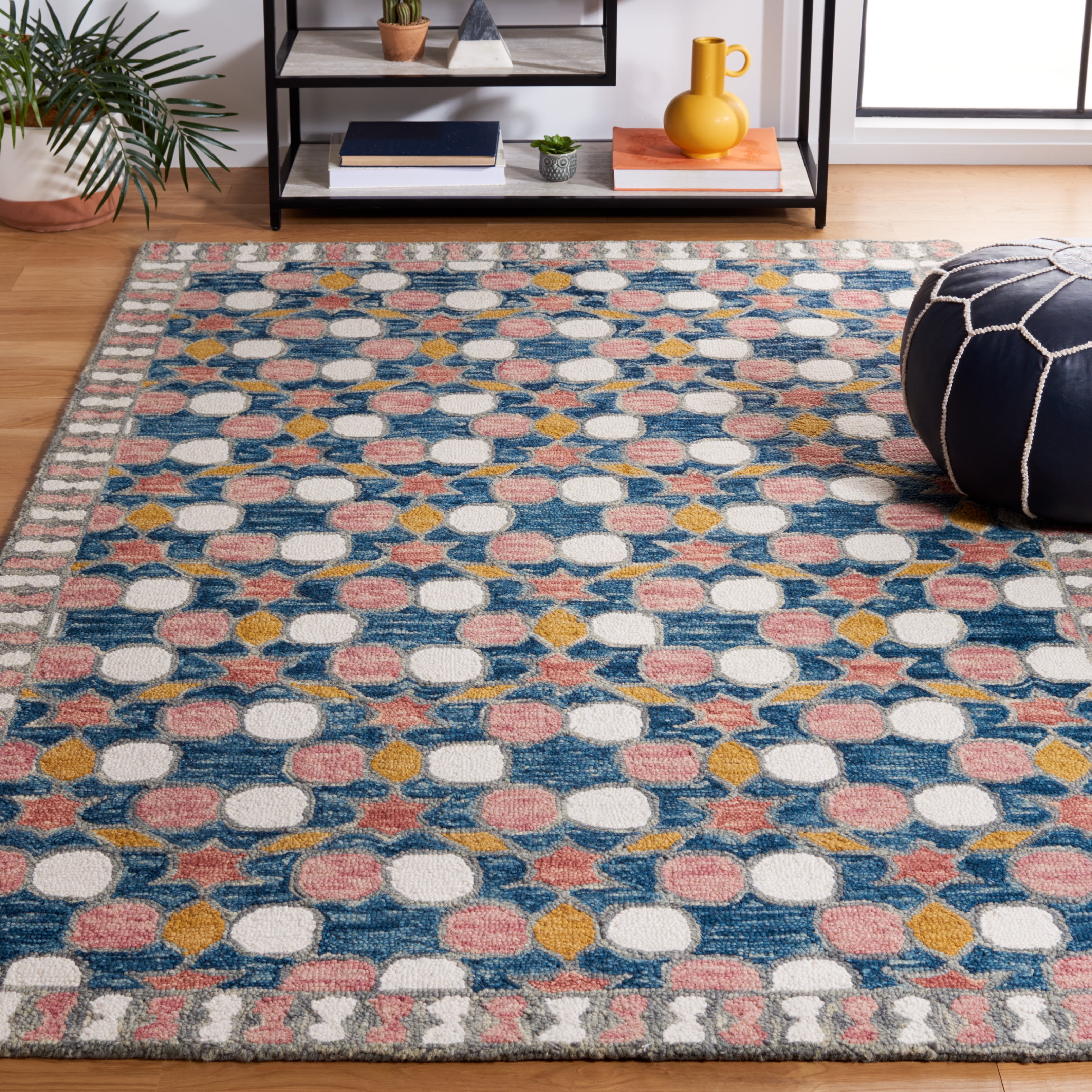 SAFAVIEH Aspen Vincent Geometric Area Rug, Grey/Pink, 4' x 6'