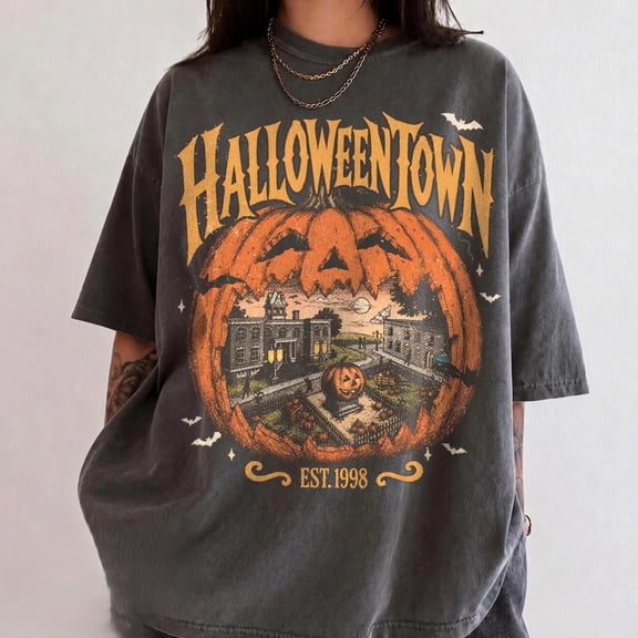 Halloween Town Pumpkin T-Shirt, Retro Jack O Lantern Graphic Tee, Spooky Fall Festival Shirt