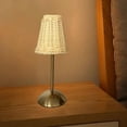 thumbnail image 4 of Lámpara de mesa portátil inalámbrica, regulable, con control táctil, estilo retro, de ratán, pequeña. Blanco lechoso, 4 of 9