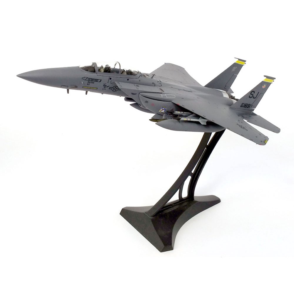 Boeing F15E (F15) Strike Eagle 336th FS with Display Stand 1/72