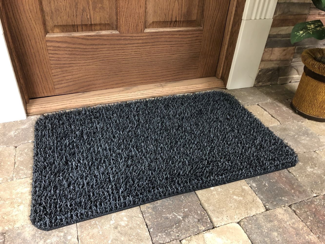 Clean Machine High Traffic AstroTurf Scraper Doormat 17.5 x 29.5 inch Charcoal Gray Outdoor Use