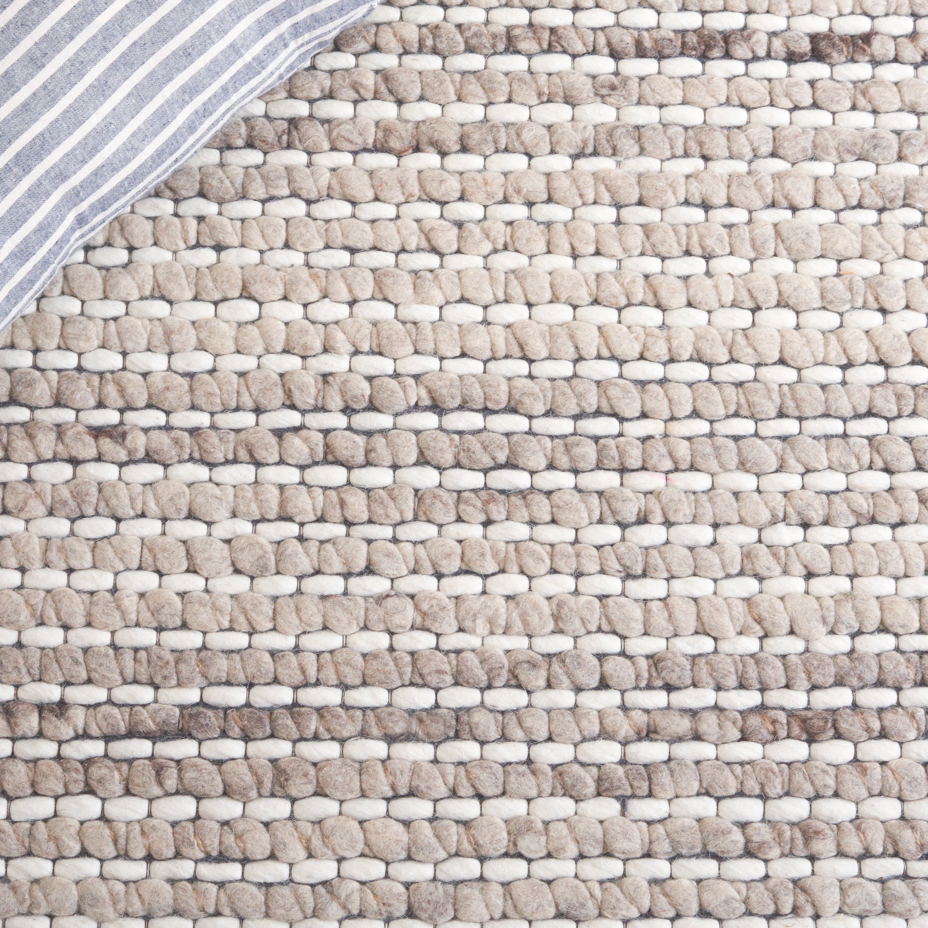 SAFAVIEH Marbella Burton Striped Wool Area Rug, Silver/Ivory, 3' x 5'