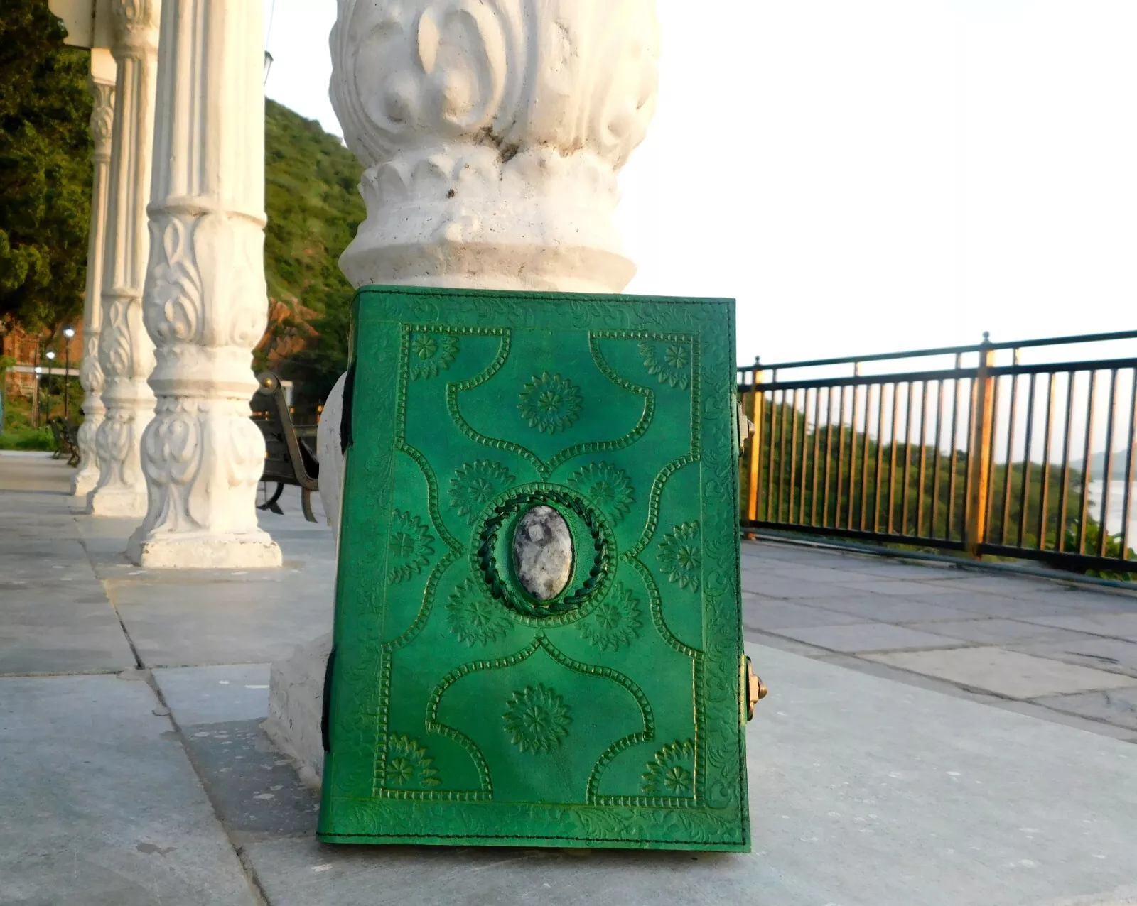 Handcrafted Embossed Design Vintage Leather Bound Journal Agate Stone Green Diary Blank Notebook For Men & Women