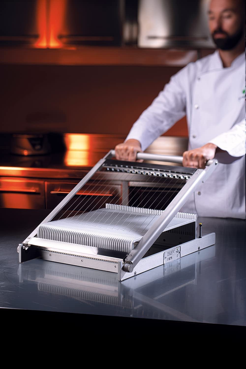 Martellato 50CS200 Guitar Ganache Cutter with 3 Cutting-Wire