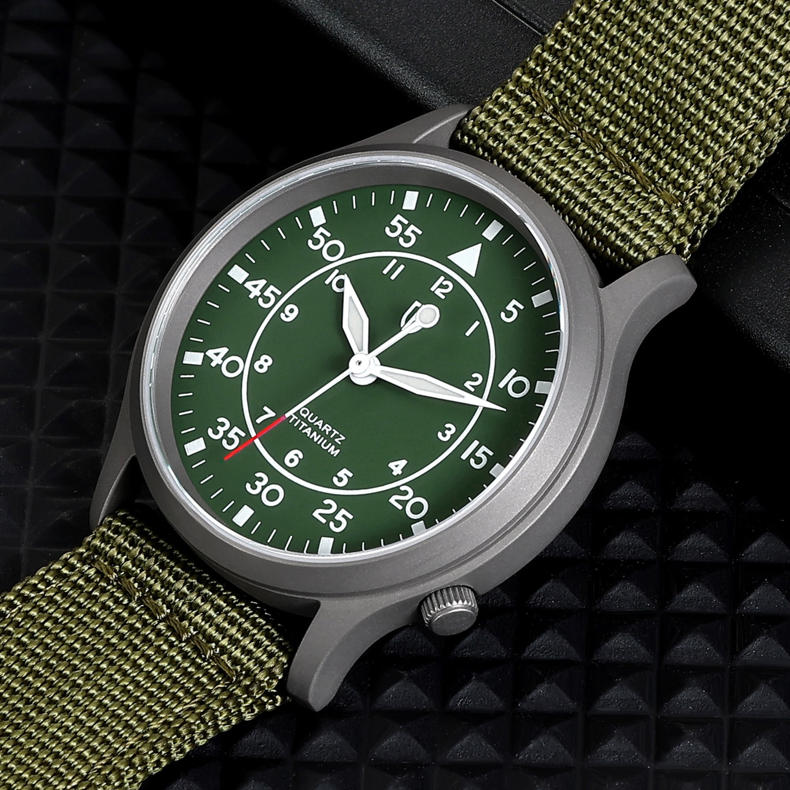 BERNY Titanium Watches for Men, Sport Military Men Watch with Canvas Strap, Japanese Quartz Movement, Super Luminous, Fashion Men's Field Watch, Casual 5ATM Waterproof Army Wristwatch, Green