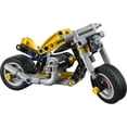 thumbnail image 3 of Set LEGO Technic Moto Amarilla Set de Construcción 42225, 3 of 4
