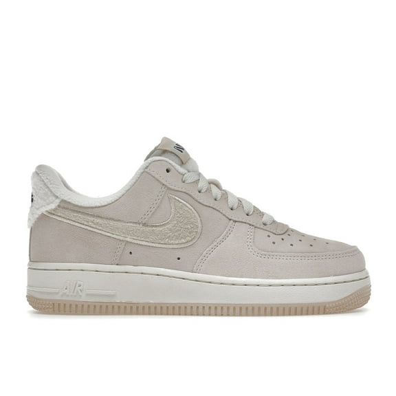 Nike Women's Air Force 1 Low '07 SE Sanddrift Gum Fleece Shoes, from StockX