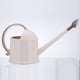 thumbnail image 5 of Inteprter Regaderas Hervidor de flores Práctico bote de agua con boquilla larga Accesorio de pulverización de líquido de plástico con mango grueso Jardín y Patio No.1 Inteprter HA026092-01, 5 of 6