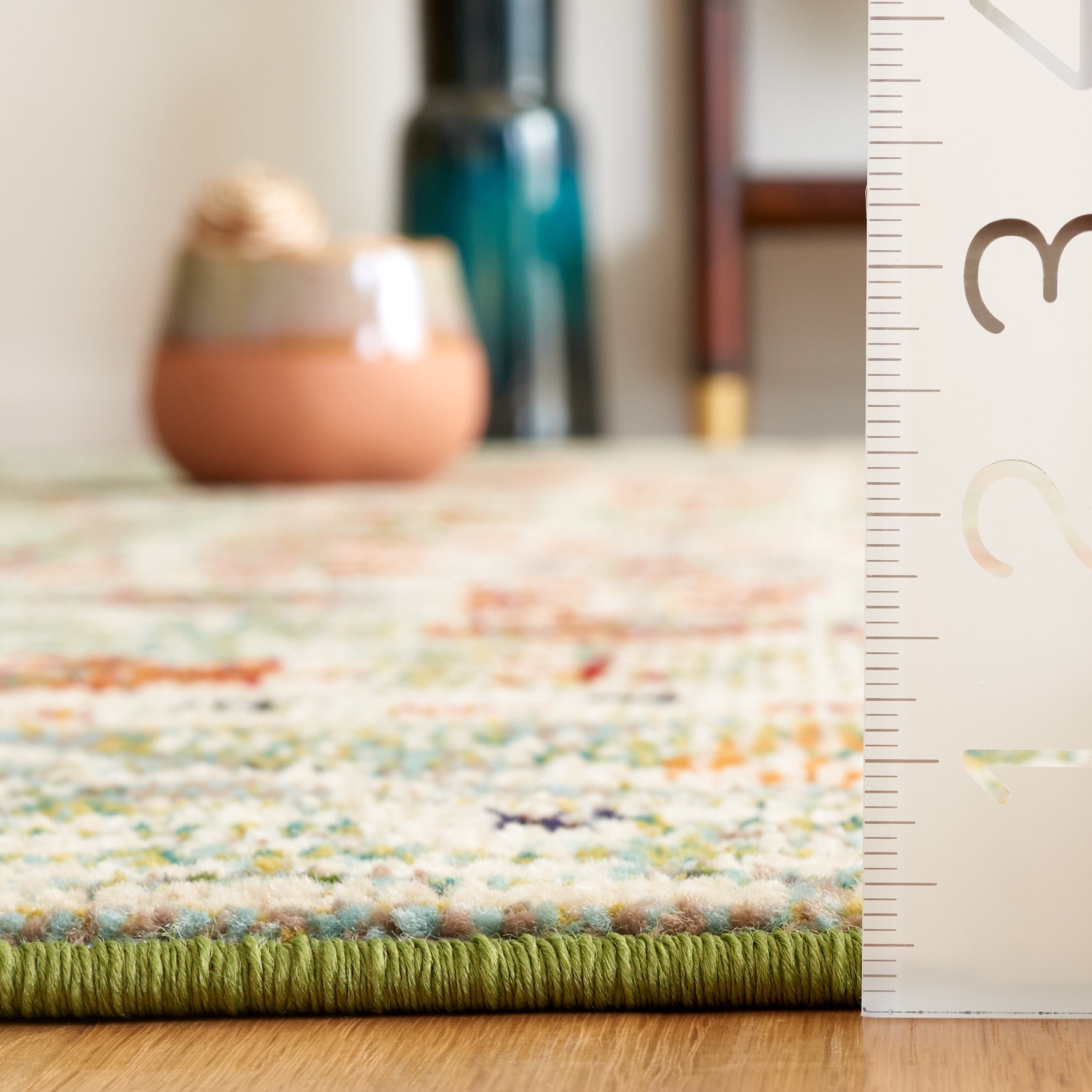 SAFAVIEH Monaco Annabelle Oriental Runner Rug, Sage/Rust, 2'2" x 8'
