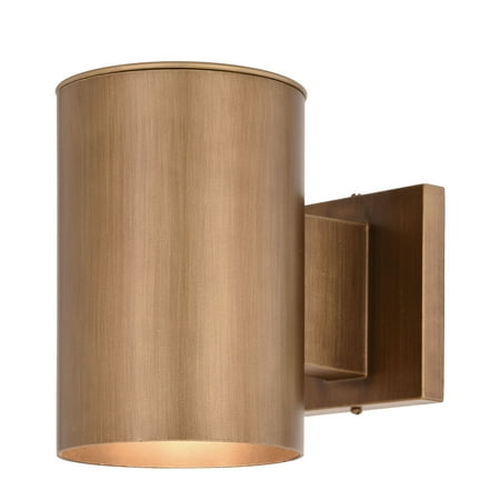 

Vaxcel Chiasso 7.25-in H Warm Brass Outdoor Mid Century Modern 1 Light Outdoor Cylinder Wall Sconce Dark Sky