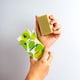 thumbnail image 3 of Jabón Artesanal de Moringa Extraherbos 100g, Limpiador Facial Natural Anti-Envejecimiento e Hidratante, Con hoja de Moringa y Aceite de Coco, para pieles secas y sensibles, 3 of 4