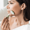 thumbnail image 3 of Rodillo Facial de Jade - KOCARE BEAUTY - Jade Roller Kocare Beauty Jade, 3 of 4