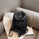 thumbnail image 1 of Mochilas para Mujer de nailon acolchada a la moda con diseño de rombos escolar grande con cremallera (negro) Tmvgtek Para estrenar, 1 of 9