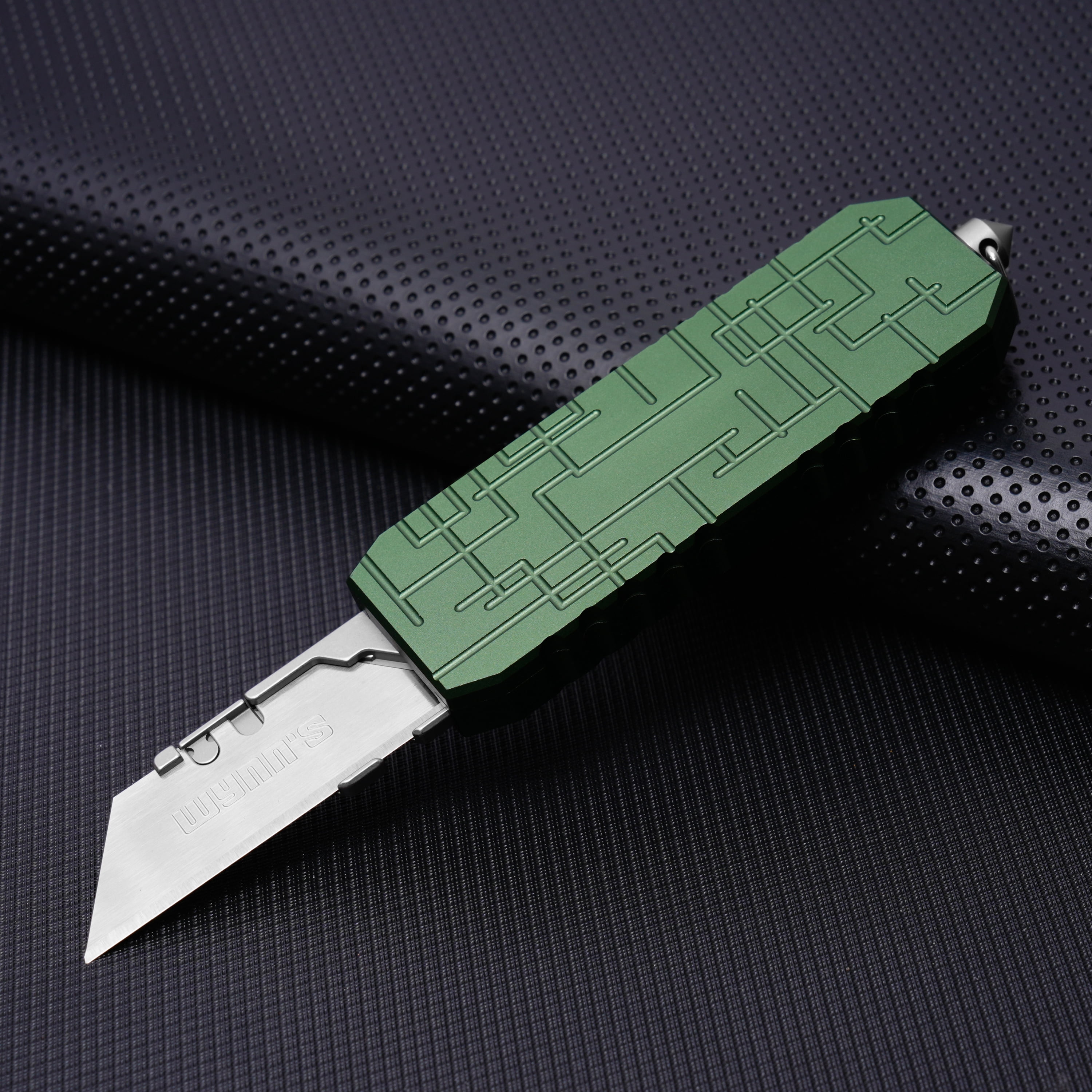 Aluminium Alloy Pocket Knife with Clip Small EDC Telescopic Retractable Box Cutter Flipper Precision Craft Knife Utility For Office Home Arts 10pcs Carbon Steel Blades (Green)