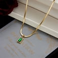 thumbnail image 2 of Diseño de nicho sentido cadena de cuchillas sentido avanzado sentido de lujo ligero Esmeralda verde zircon colgante collar de acero de titanio mujer, 2 of 3